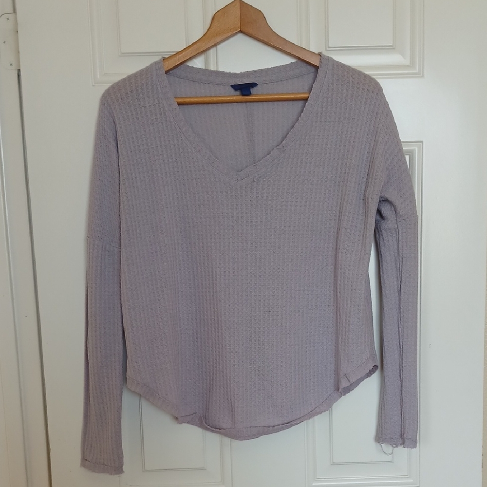Aeropostale Lavender V‑Neck Waffle Knit Long Sleeve Top